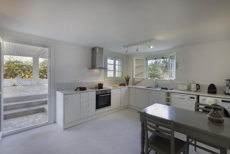 Stunning Beachfront 3BR Villa that has it ALL! - image 12