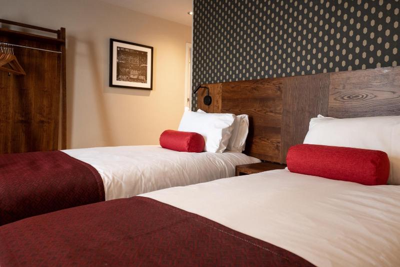 Twin Room - Disability Access image 2