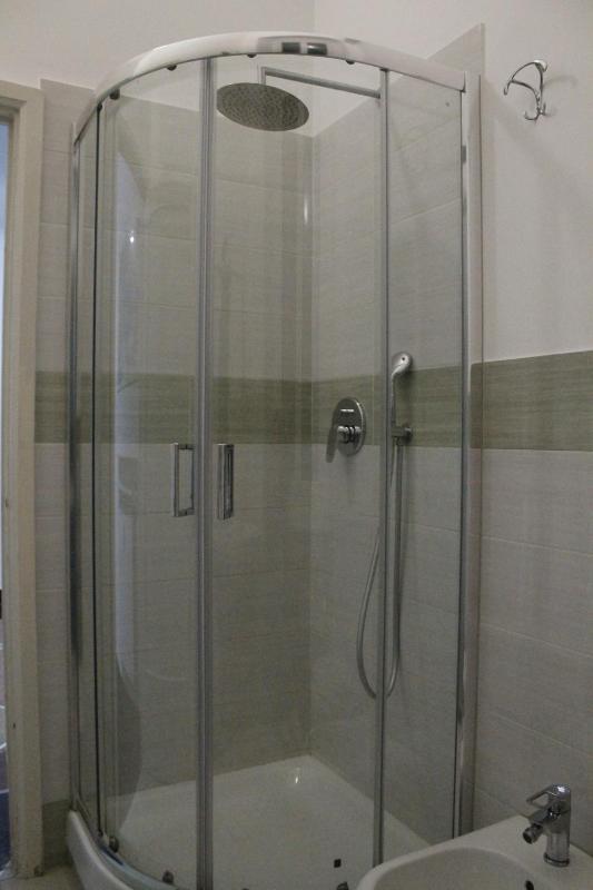 ROOMS 18A - image 27