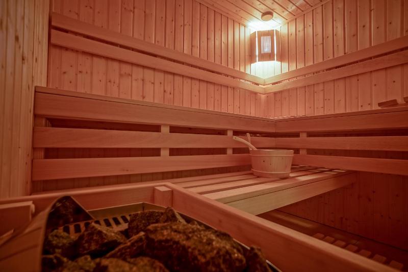 Hotel Willa Pod Skocznią - image 36