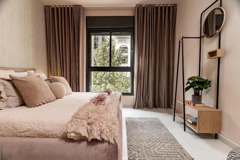 Designed 2BR with 2 bathroom Terrace and Parking - image 11