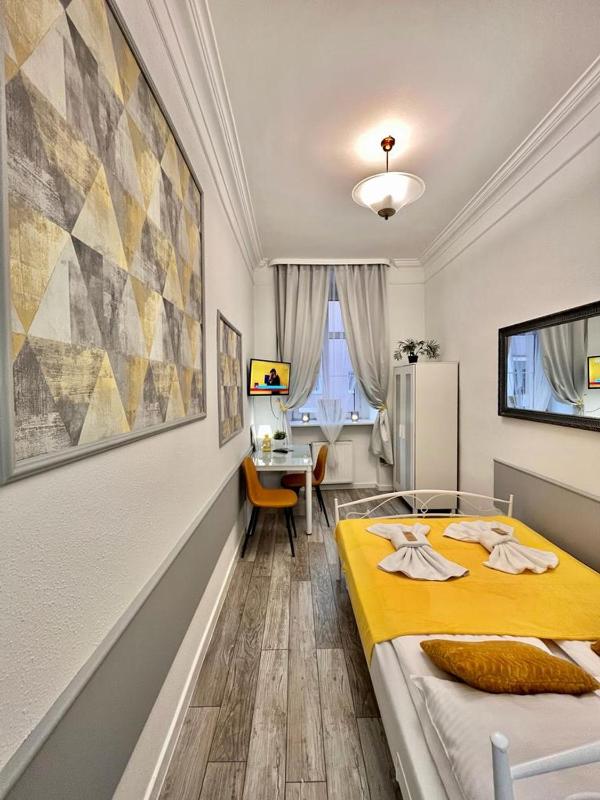 Budget Double Room image 2