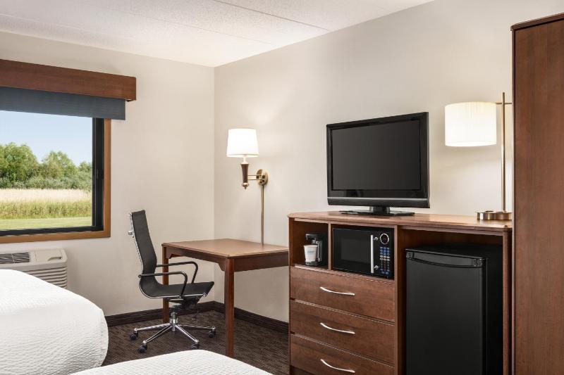 Deluxe Queen Room - Mobility Access/Non-Smoking image 4