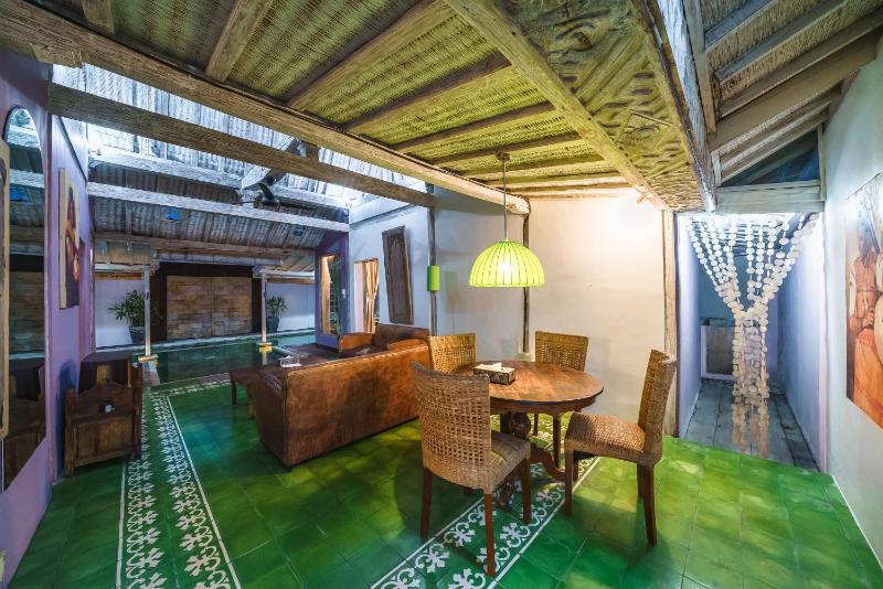 Villa West - Charming 2 bdr villa in Oberoi - PERFECT LOCATION! - image 10