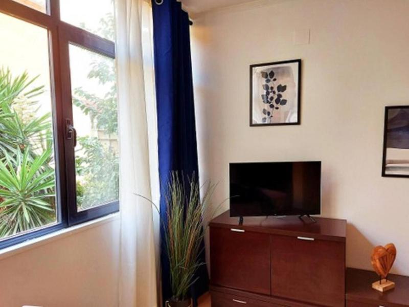H2M Andres Perez Loft Ideally for Working - Central but Quiet and High Speed WIFI - image 2