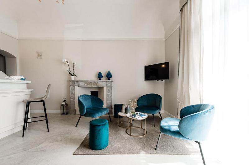 Hotel London - image 25