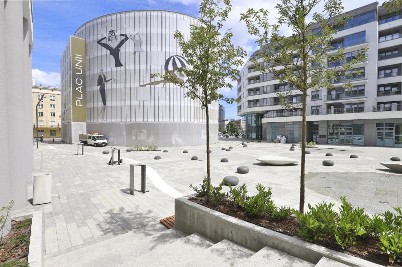 Gdynia Plac Unii Śródmieście Apartment by Noclegi Renters - image 6