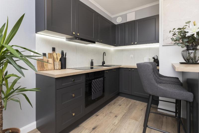 Gdynia Plac Unii Śródmieście Apartment by Noclegi Renters - image 16