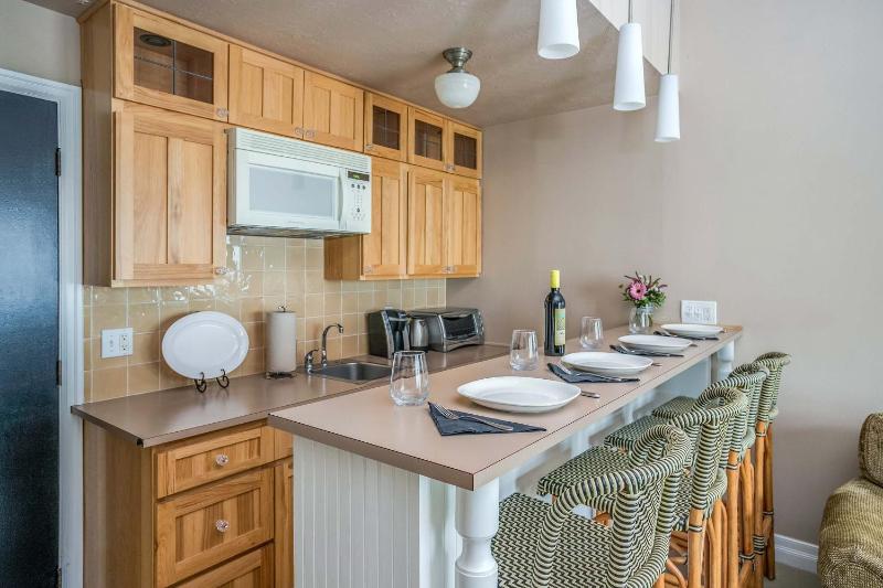 Cannon Beach Hotel - Exclusive Suite (No Pets) image 4