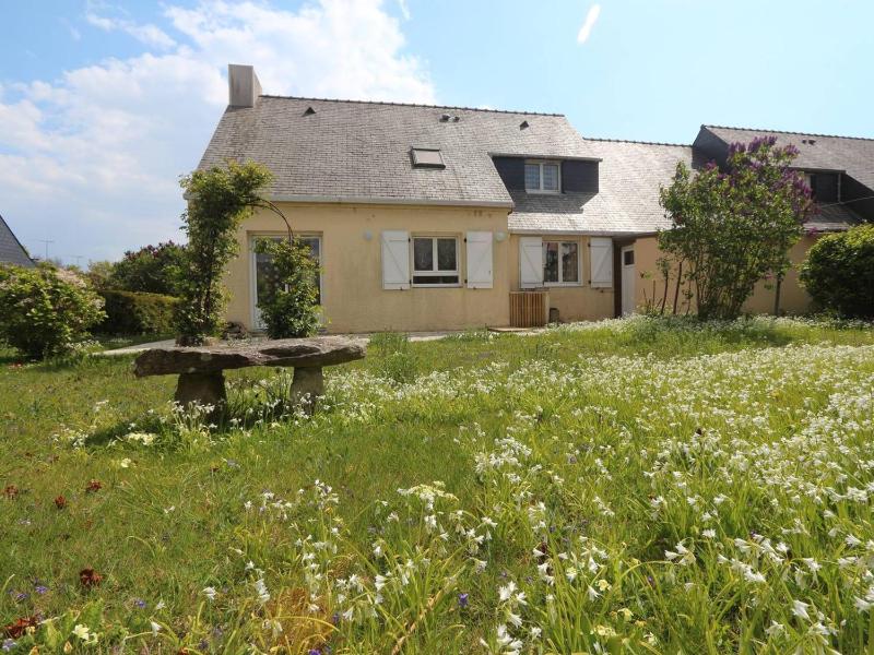 Holiday Home (6 Adults) image 2