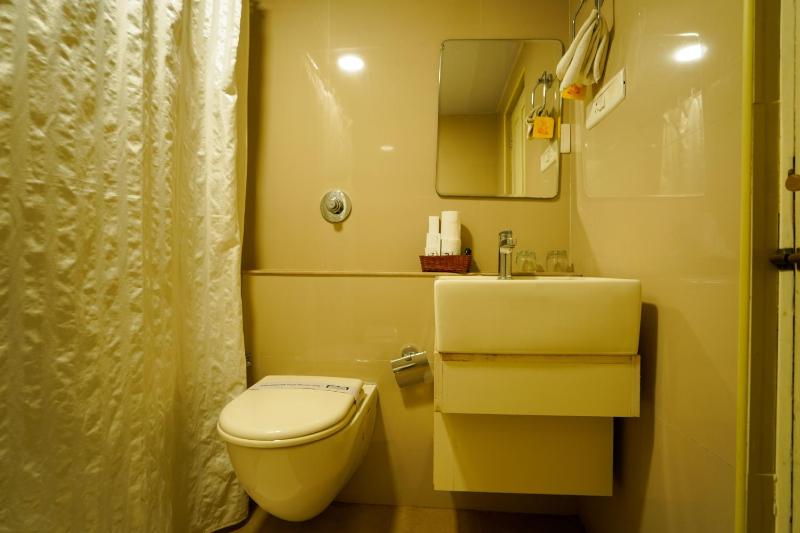 Hotel Arches - image 12
