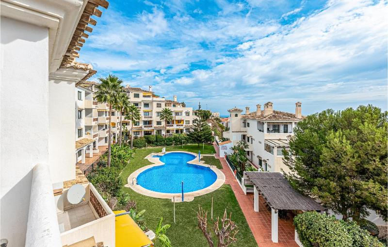 Beautiful Apartment In Benalmádena - image 14