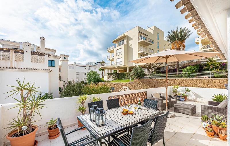 Beautiful Apartment In Benalmádena - image 19