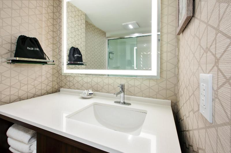 Holiday Inn Va Beach-Oceanside (21st St) By IHG - image 36