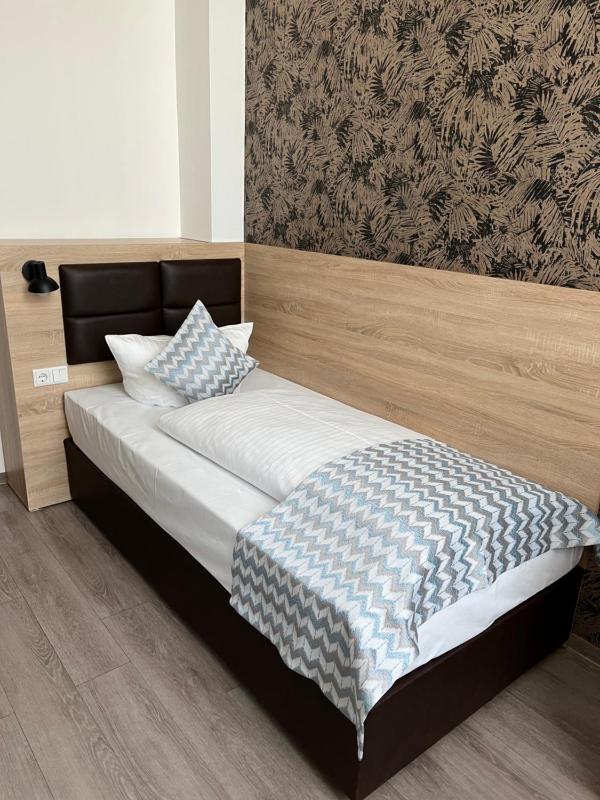 Single Room - Disability Access image 2
