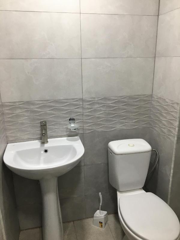 Small Single Room image 1