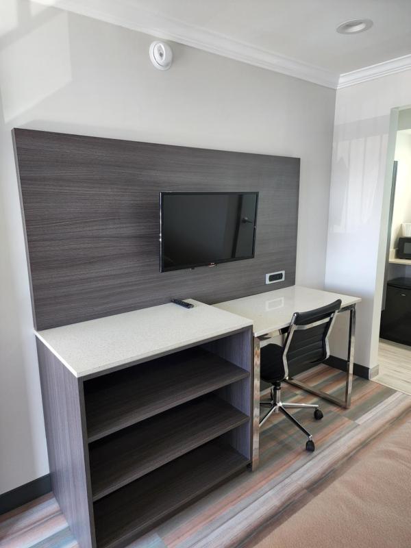 Double Room with Two Double Beds - Non-Smoking image 4