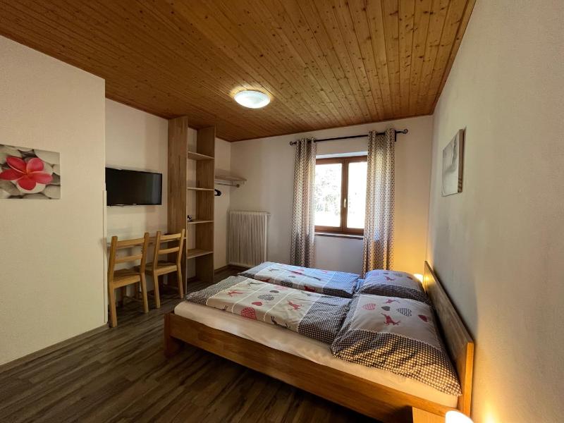 Budget Double Room image 3