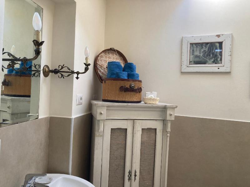 Superior Double or Twin Room image 3