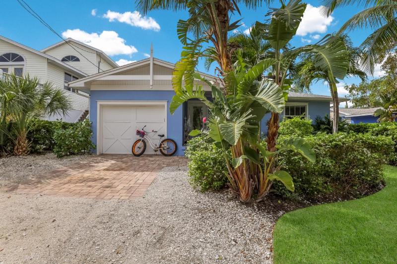 Bean Point Beach Cottage: North End Pool Home Close to Beach & Bay by Anna Maria Life - image 36