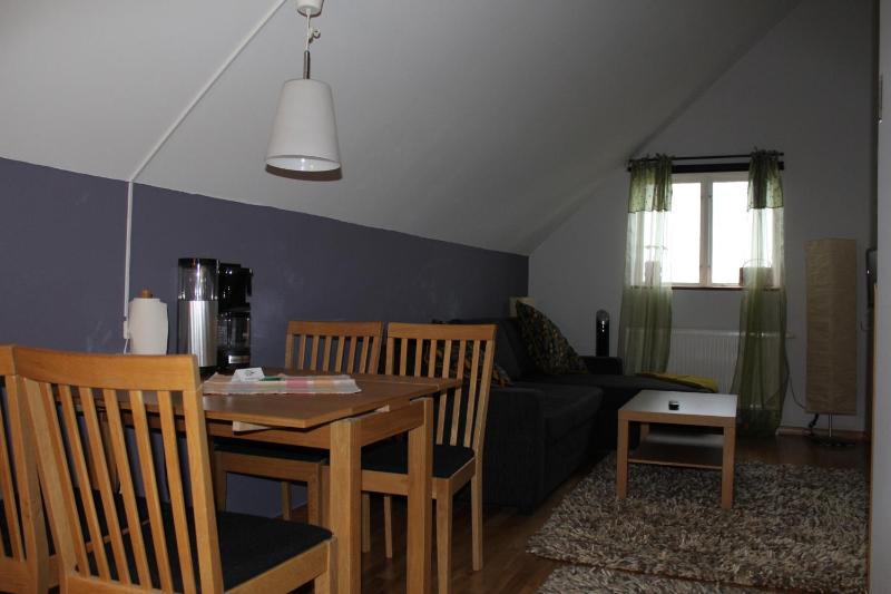 Twin Room image 3