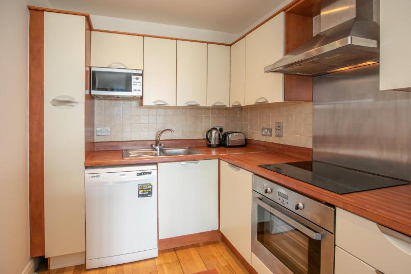 Parnell Corner Apartments - image 9