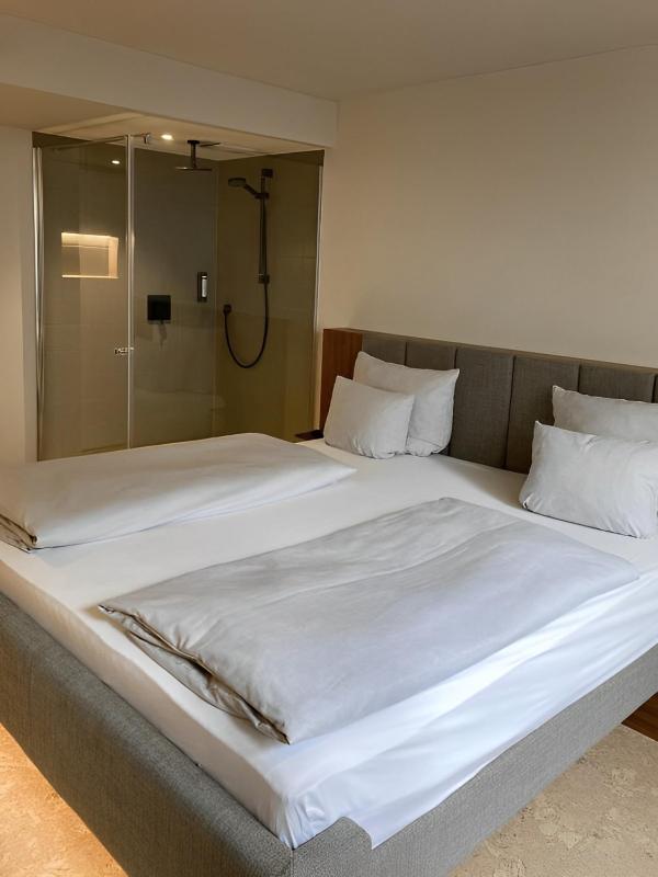 Triple Room image 2