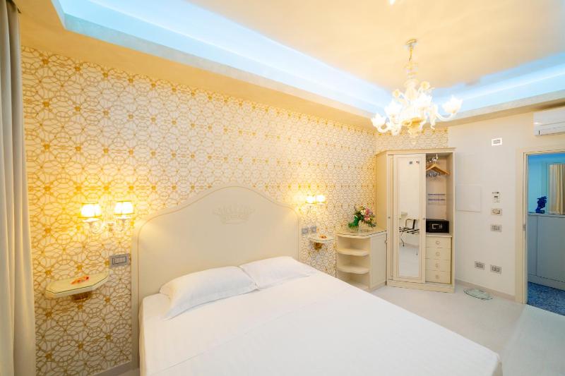 Leucosya Luxury Rooms - image 18