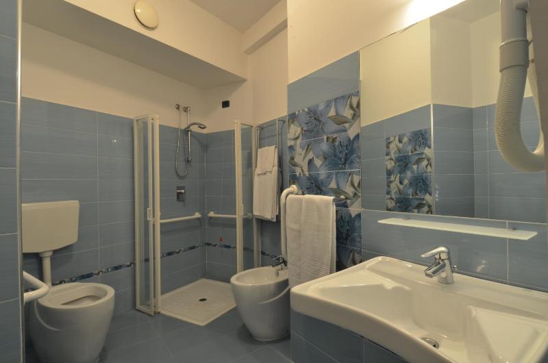 Family Room with Kitchenette - Annex image 2