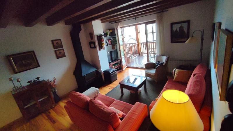 Four-Bedroom Apartment image 2