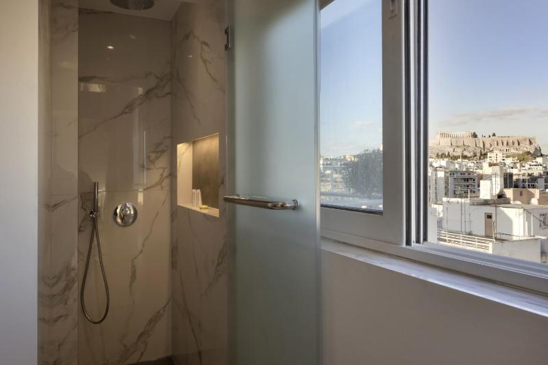NEW STUNNING PENTHOUSE W/SPECTACULAR VISTAS! - image 12