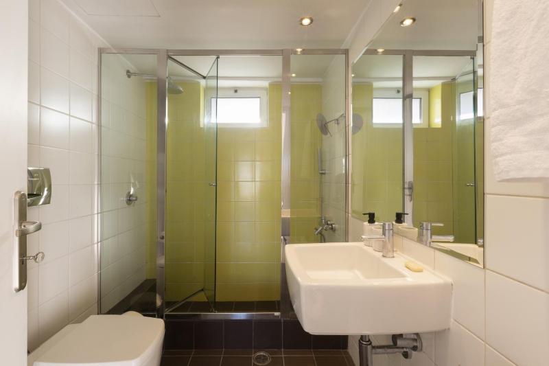 NEW STUNNING PENTHOUSE W/SPECTACULAR VISTAS! - image 2