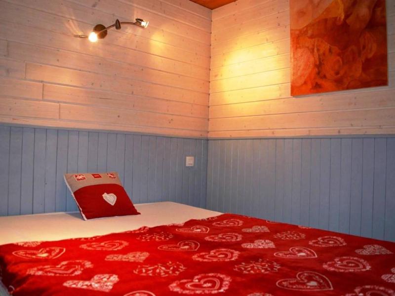 Appartement cosy 6 personnes avec grande terrasse et parking près des activités - FR-1-241-181 - image 6