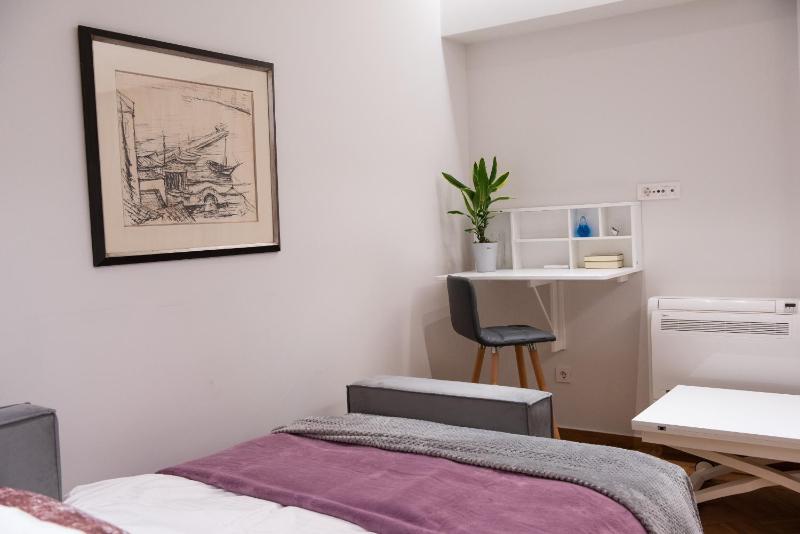 Katia Modern Apartment in Athens - image 2