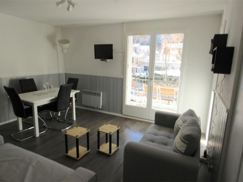Appartement 2 Pièces avec Cabine, Parking, Internet - Bagnères-de-Luchon - FR-1-313-159 Images