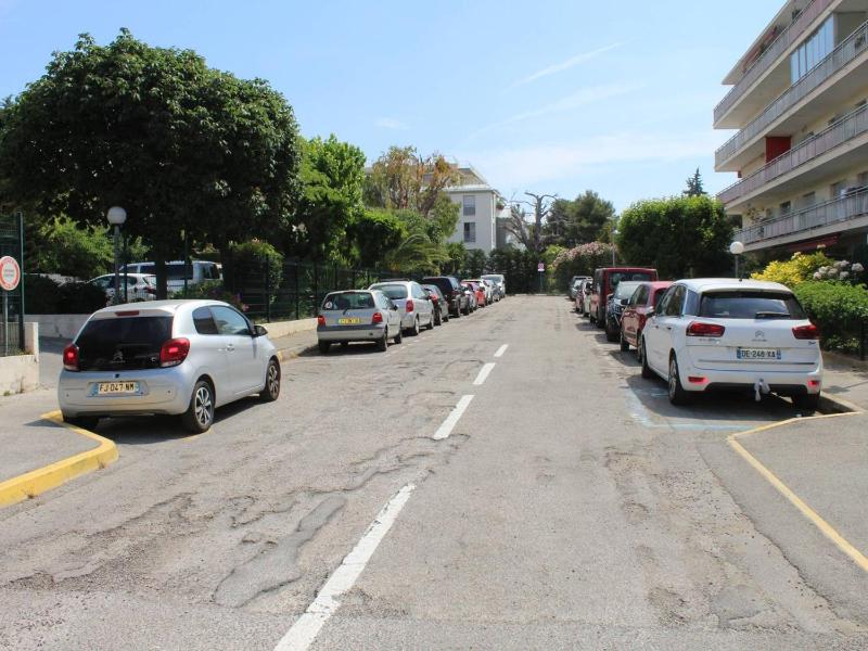 Studio Cosy avec Terrasse et Parking à 30m de la Mer Cagnes-sur-Mer - FR-1-252A-56 - image 7