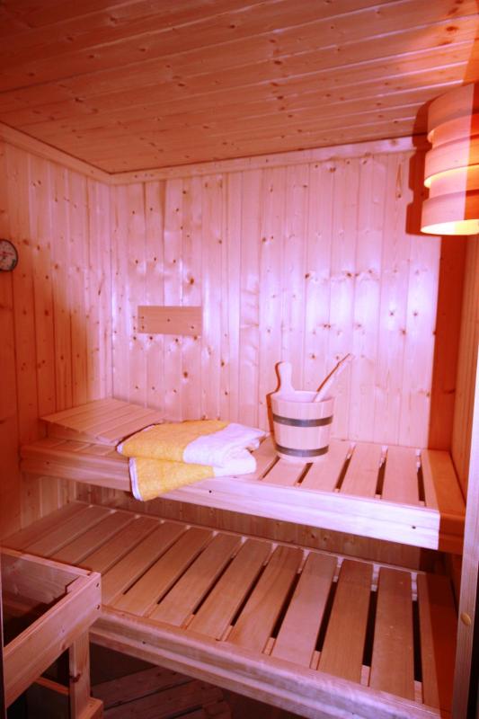 Apartment with Sauna image 4