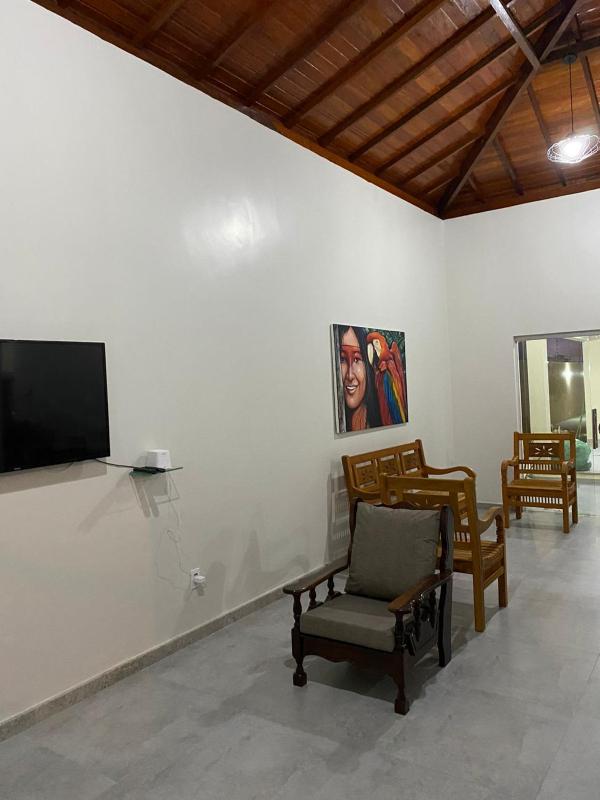 EXCELENTE E AMPLA CASA A 500 METROS DA PRAIA ( BARRACA AXÉ MOI ) - image 9