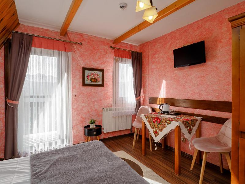 Double Room image 2