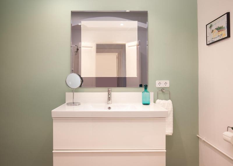 Click&Flat Stylish Torrijos - image 2