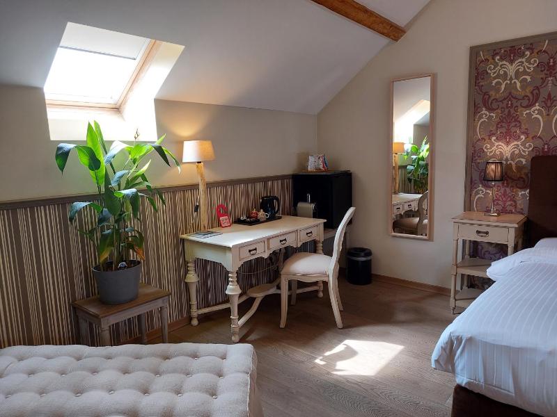 Luxury Double Room image 1