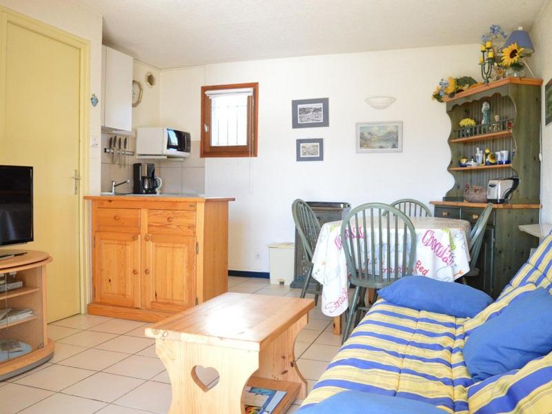 Apartment (4 Adults) image 4