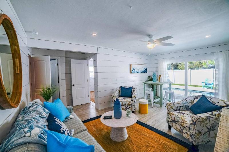 On Point - 811 Jacaranda Rd - image 12