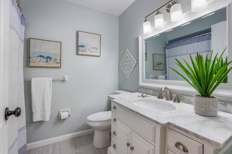 On Point - 811 Jacaranda Rd - image 34