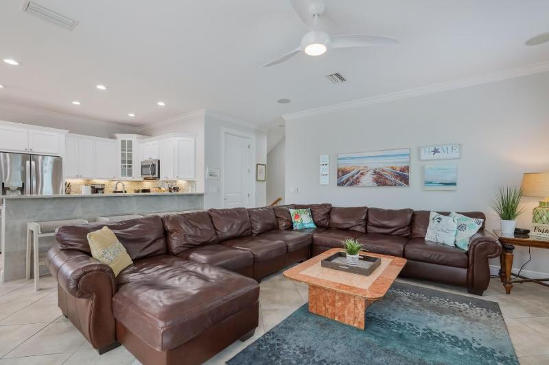 Absolute Paradise - 2114 Avenue A - image 5