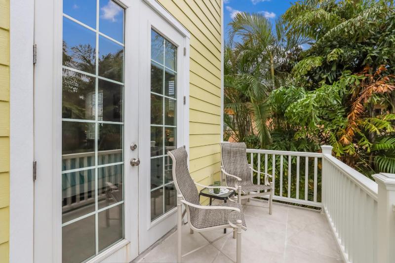Absolute Paradise - 2114 Avenue A - image 10
