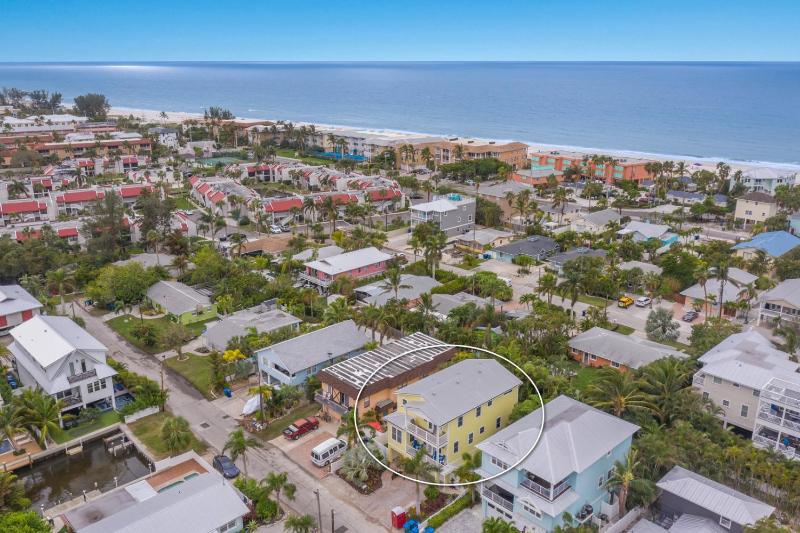 Absolute Paradise - 2114 Avenue A - image 20