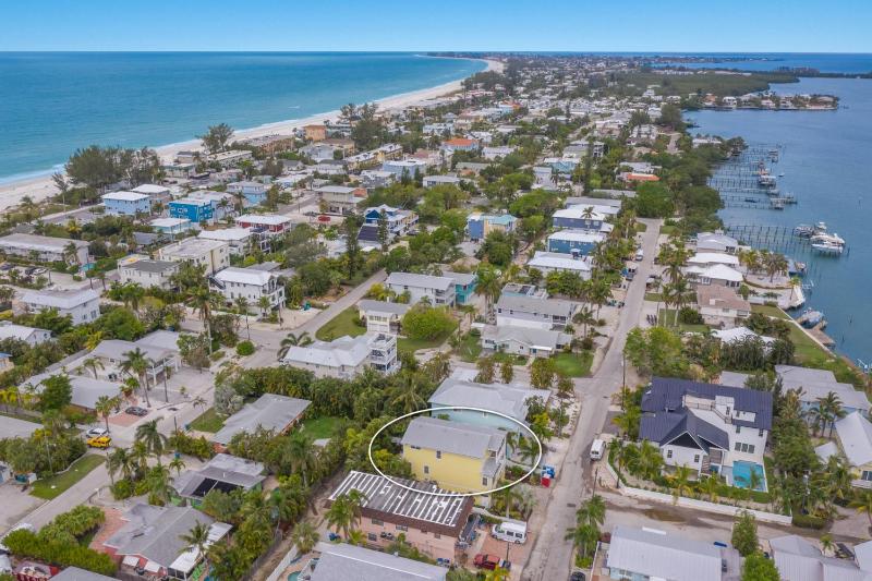 Absolute Paradise - 2114 Avenue A - image 44
