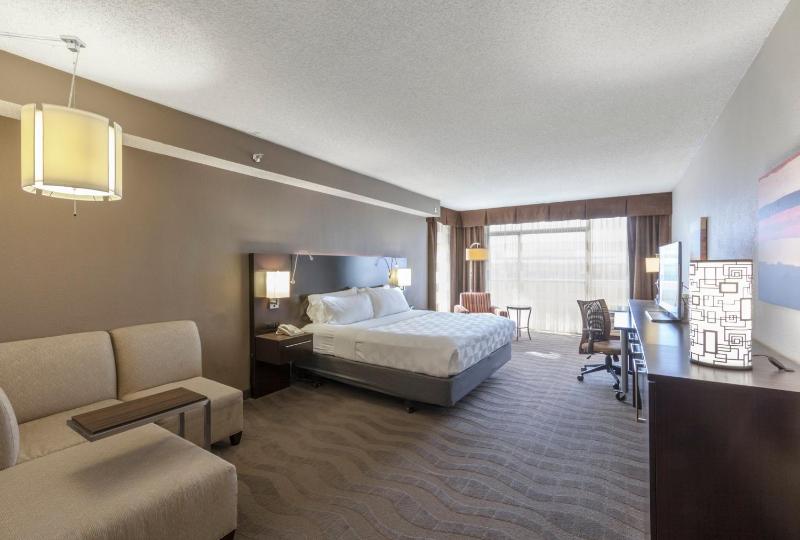 Standard Room image 1