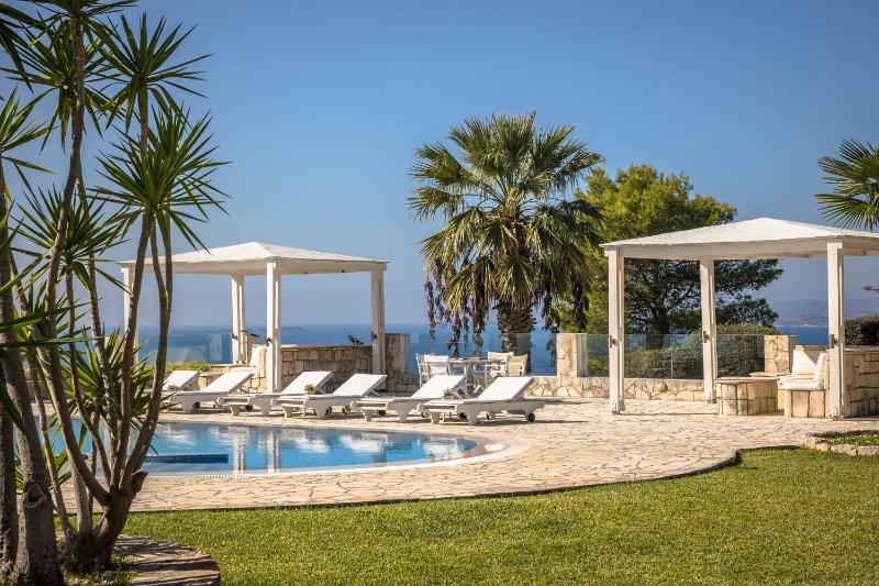 Agnanti Suites - image 32
